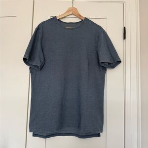 Lululemon Unisex Steel Blue T-Shirt - Men’s approx M/Women’s L